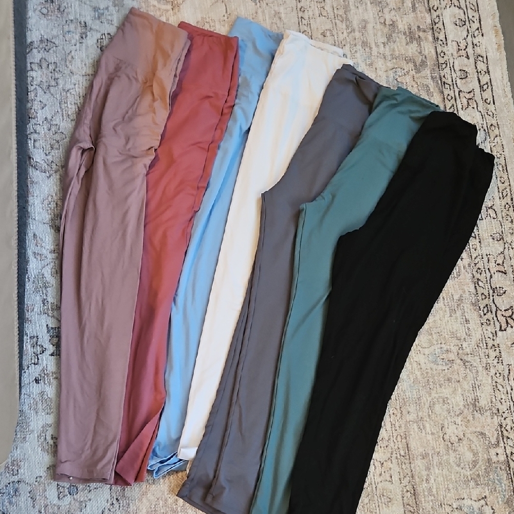 Set of 7 Colorful Leggings